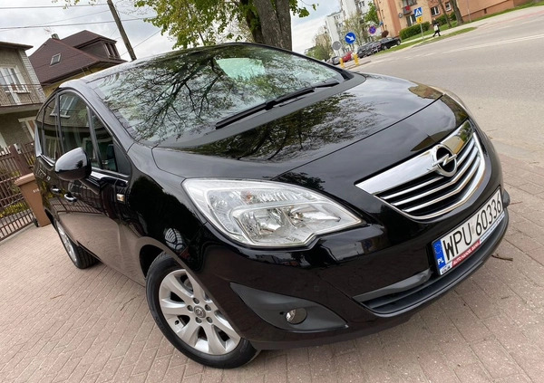 Opel Meriva cena 22700 przebieg: 199855, rok produkcji 2010 z Chojnów małe 742